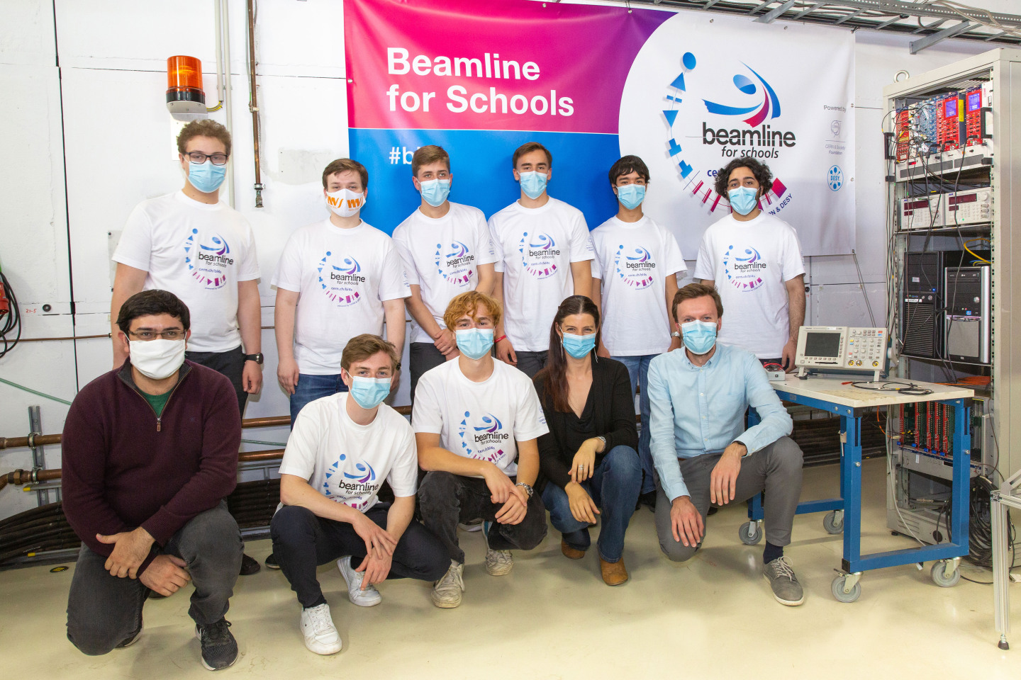 Sarah Anne Aretz with BL4S 2020 participants at DESY, Germany